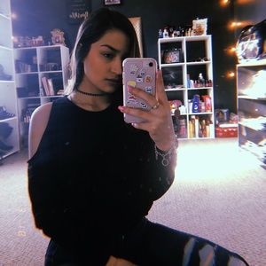 Meet your Posher, Briana